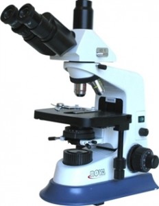 N-180i-T Microscópio Biológico Trinocular